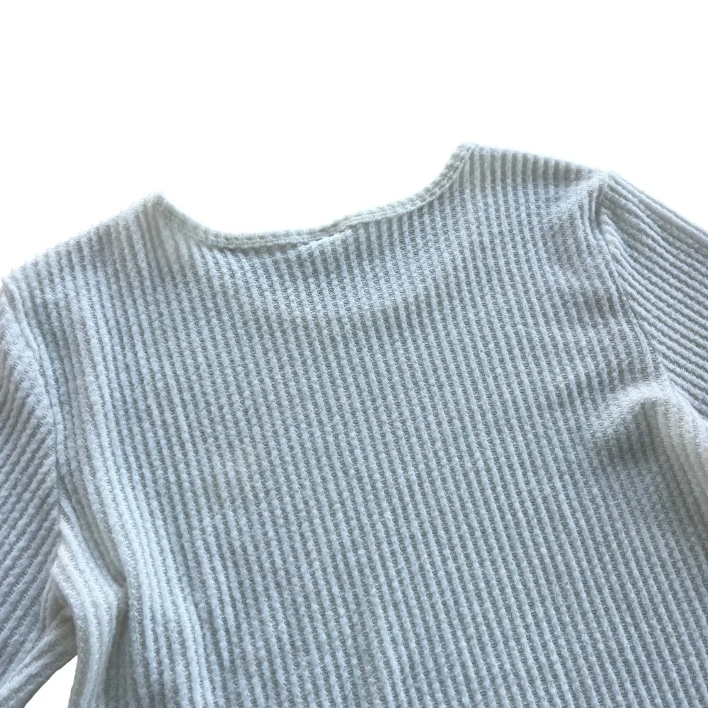 Hollister Women's L Cream Waffle Knit Long Sleeve Christmas Polar Bear Sleep Top